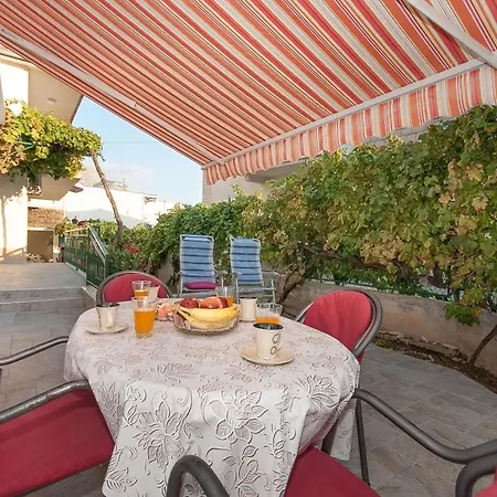 Appartement Neda Omiš